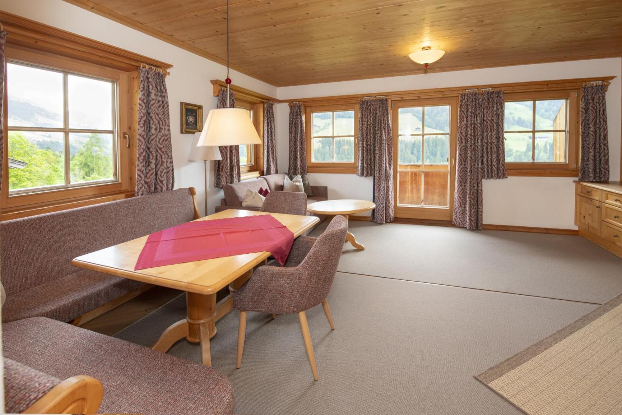 Gaestehaus Larch Alpbach Eksteriør billede