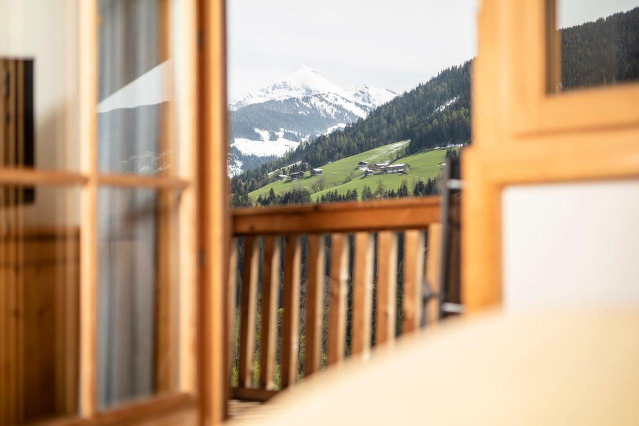 Gaestehaus Larch Alpbach Eksteriør billede